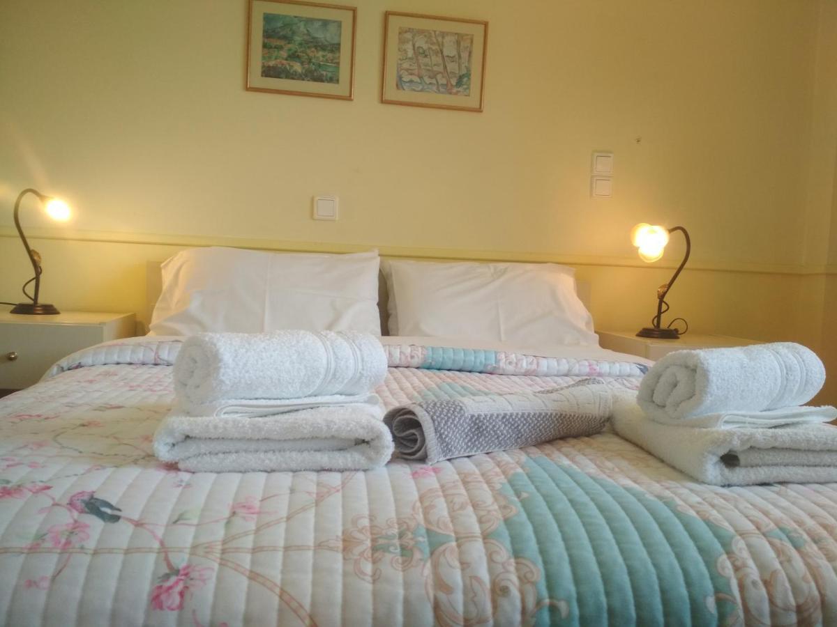 Rent Rooms Alexiou Límni Eksteriør billede